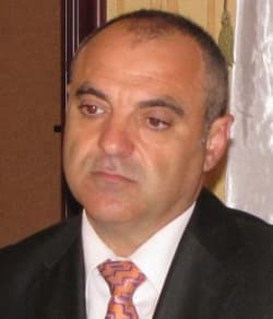 Петър Радушев